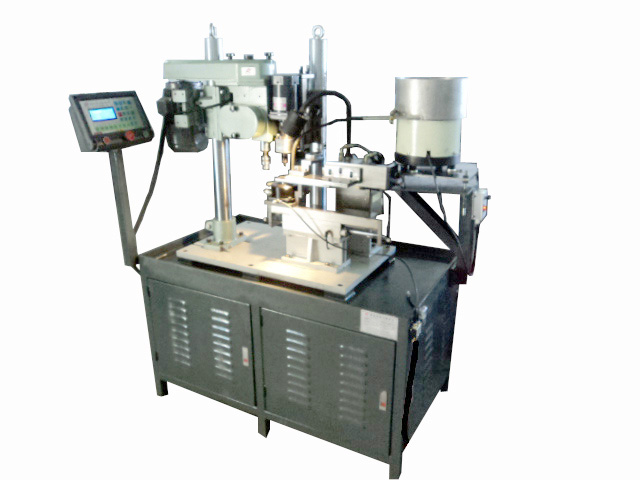 钻孔攻牙(yá)机